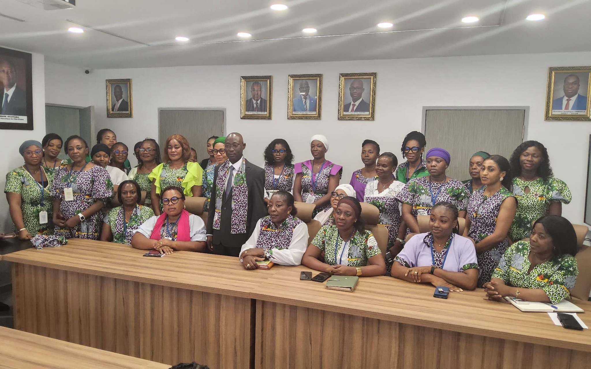 CÉLÉBRATON DU 08 MARS, LE DAF RENCONTRE LES FEMMES DE SA DIRECTION