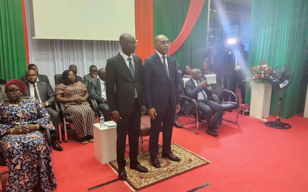 CEREMONIE OFFICIELLE DE PRESENTATION DE VOEUX AU MINISTRE ADAMA COULIBALY LA DAF PRESENTE