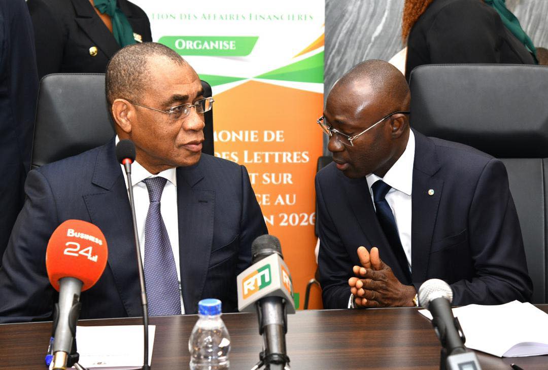 signature des Lettres d’Engagement sur la Performance MINISTRE/Responsables des Programmes