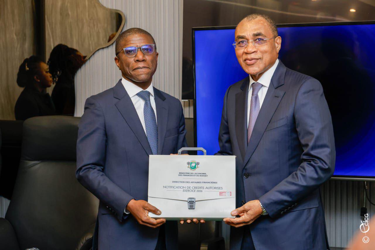 signature des Lettres d’Engagement sur la Performance MINISTRE/Responsables des Programmes