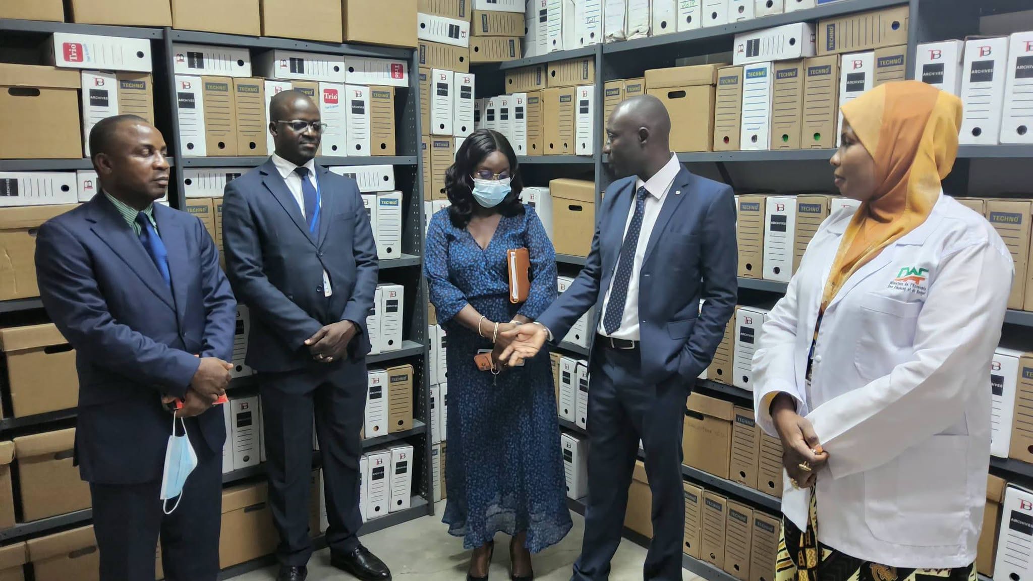 REORGANISATION DES ARCHIVES DE LA DAF DU MINISTERE DE L'ECONOMIE, DES FINANCES ET DU BUDGET (MEFB)