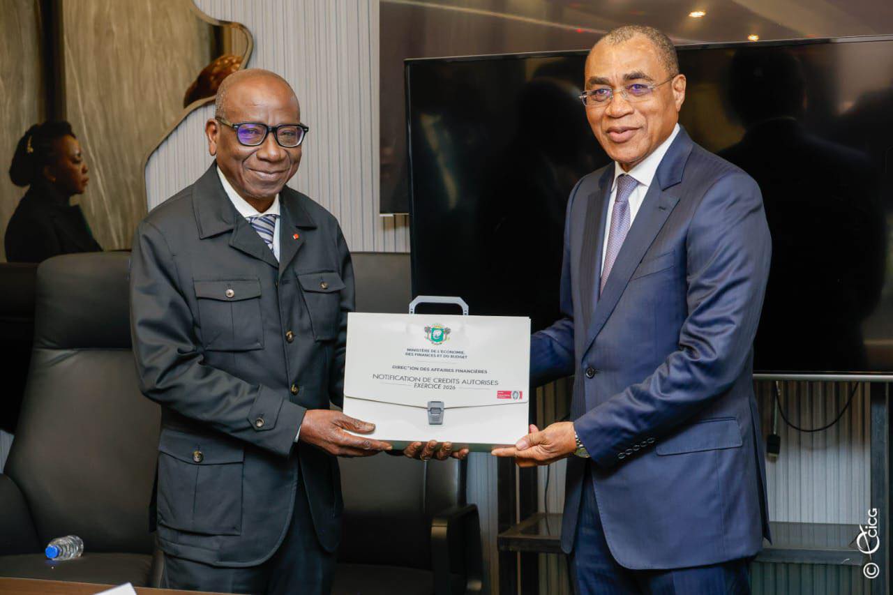 signature des Lettres d’Engagement sur la Performance MINISTRE/Responsables des Programmes