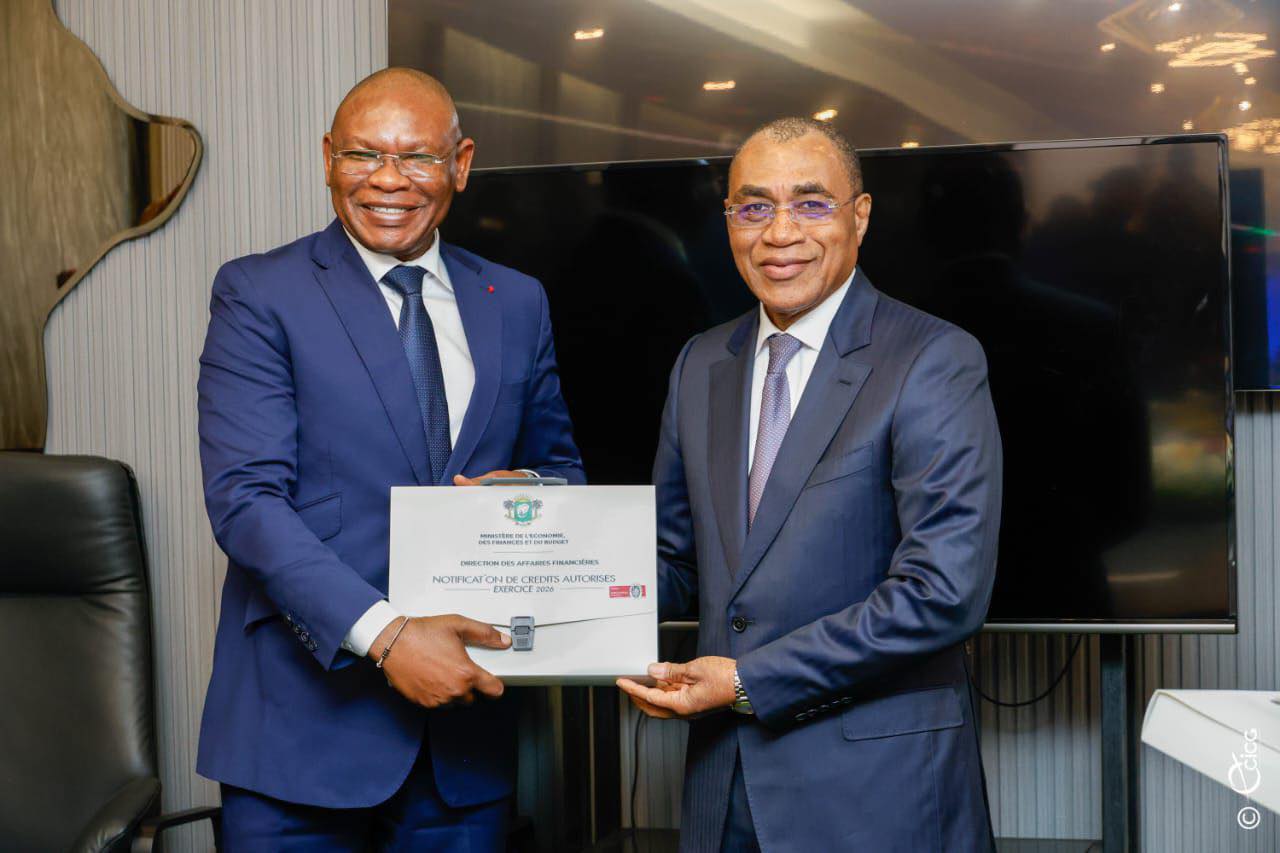 signature des Lettres d’Engagement sur la Performance MINISTRE/Responsables des Programmes