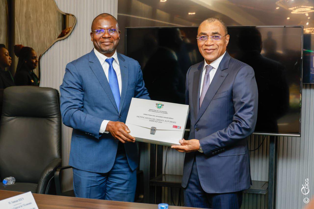 signature des Lettres d’Engagement sur la Performance MINISTRE/Responsables des Programmes